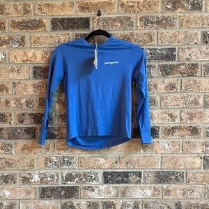Patagonia Vibrant Blue Crew Neck Shirt